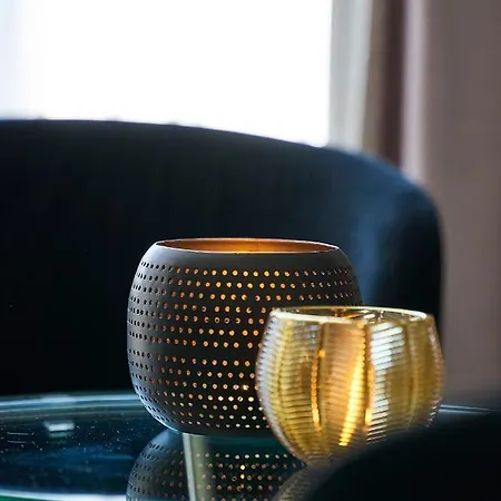 Hotel Monopol - Station