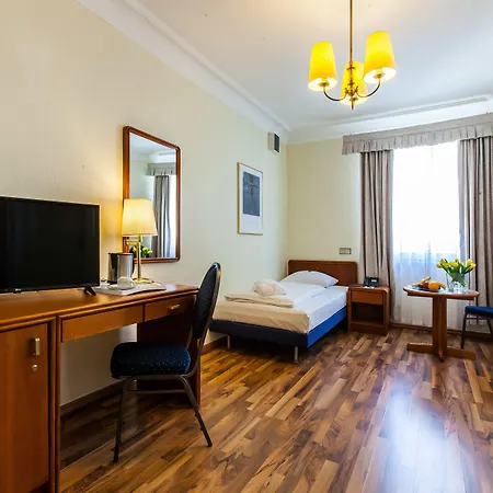 Monopol - Station Frankfurt am Main