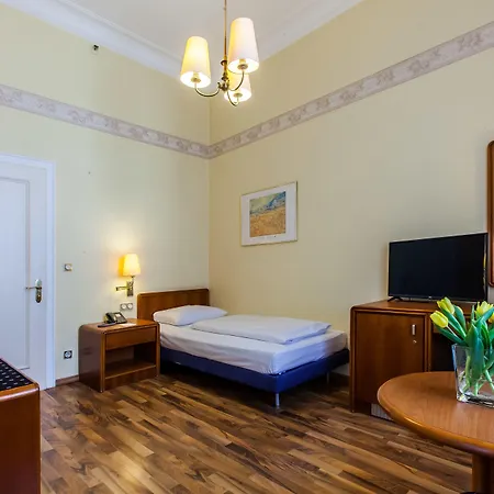 Monopol - Station 4* Φραγκφούρτη