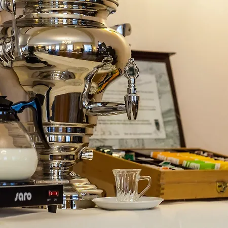 Monopol - Station Ξενοδοχείο Φραγκφούρτη