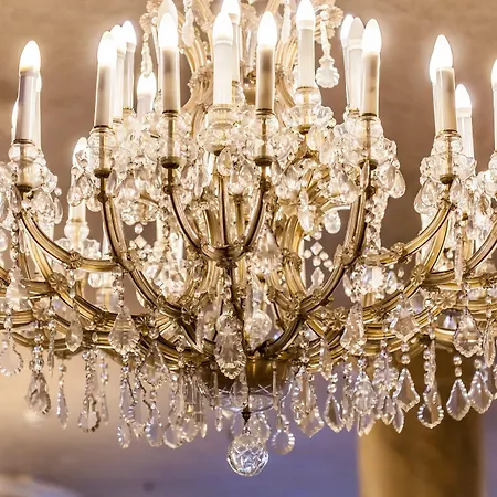 Monopol - Station Ξενοδοχείο 4*