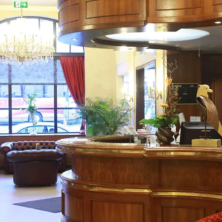 Monopol - Station Hotel