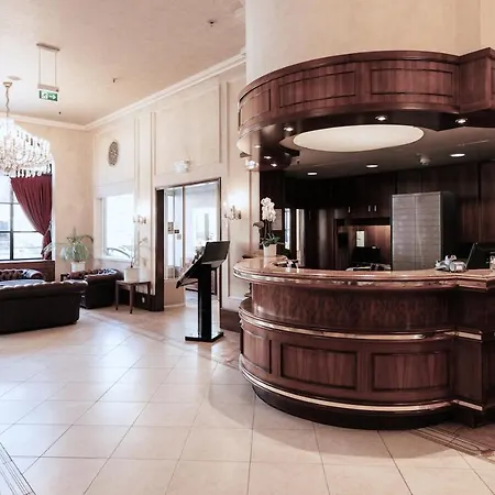Monopol - Station Hotel 4*