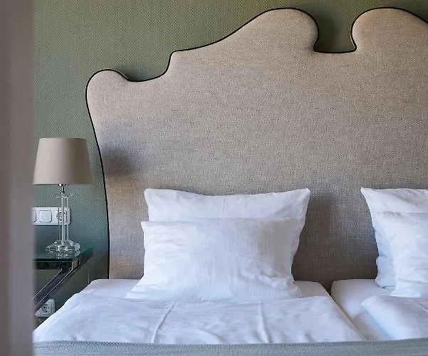 Monopol - Station 4*