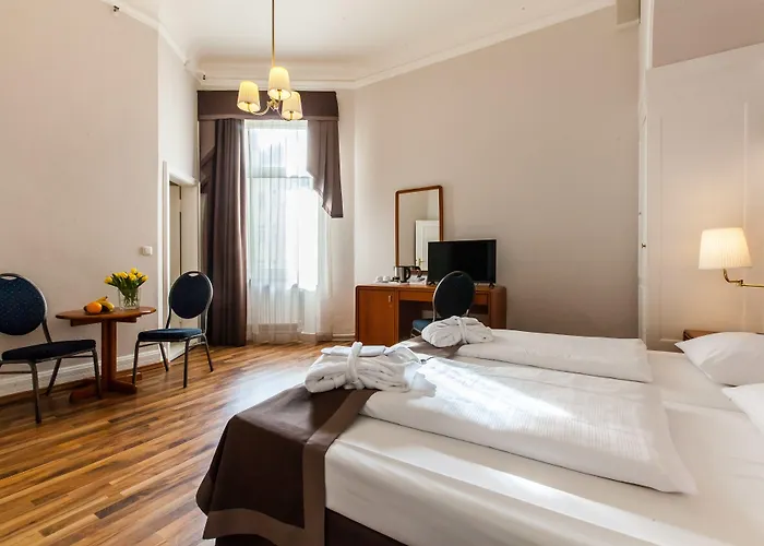 Monopol - Station 4*