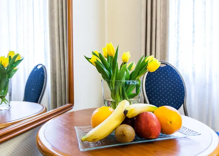 Szálloda Monopol - Station Frankfurt am Main