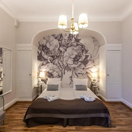 Monopol - Station Hotell 4*