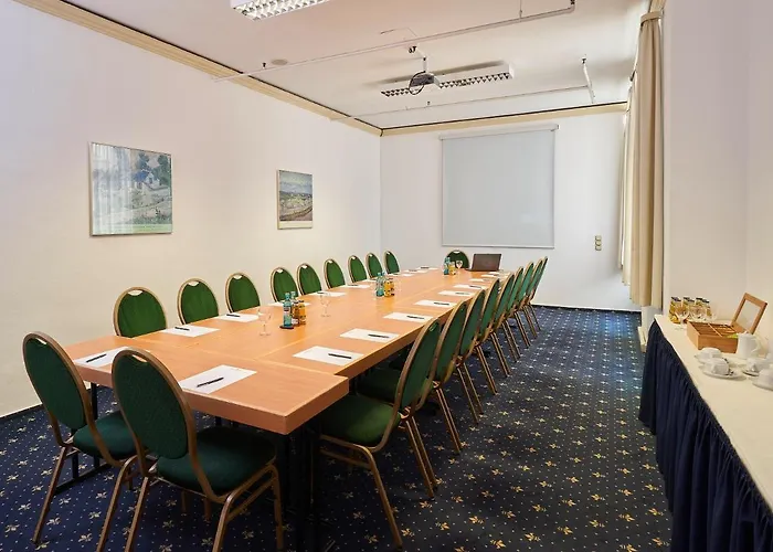 Hotell Monopol - Station 4*