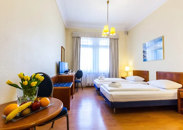 Hotell Monopol - Station Frankfurt am Main