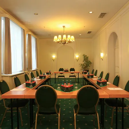 Monopol - Station 4* فرانكفورت