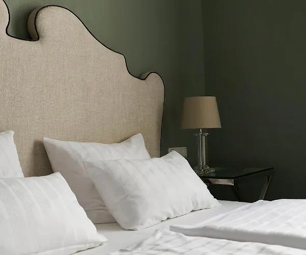 Monopol - Station 4* 美因河畔法兰克福